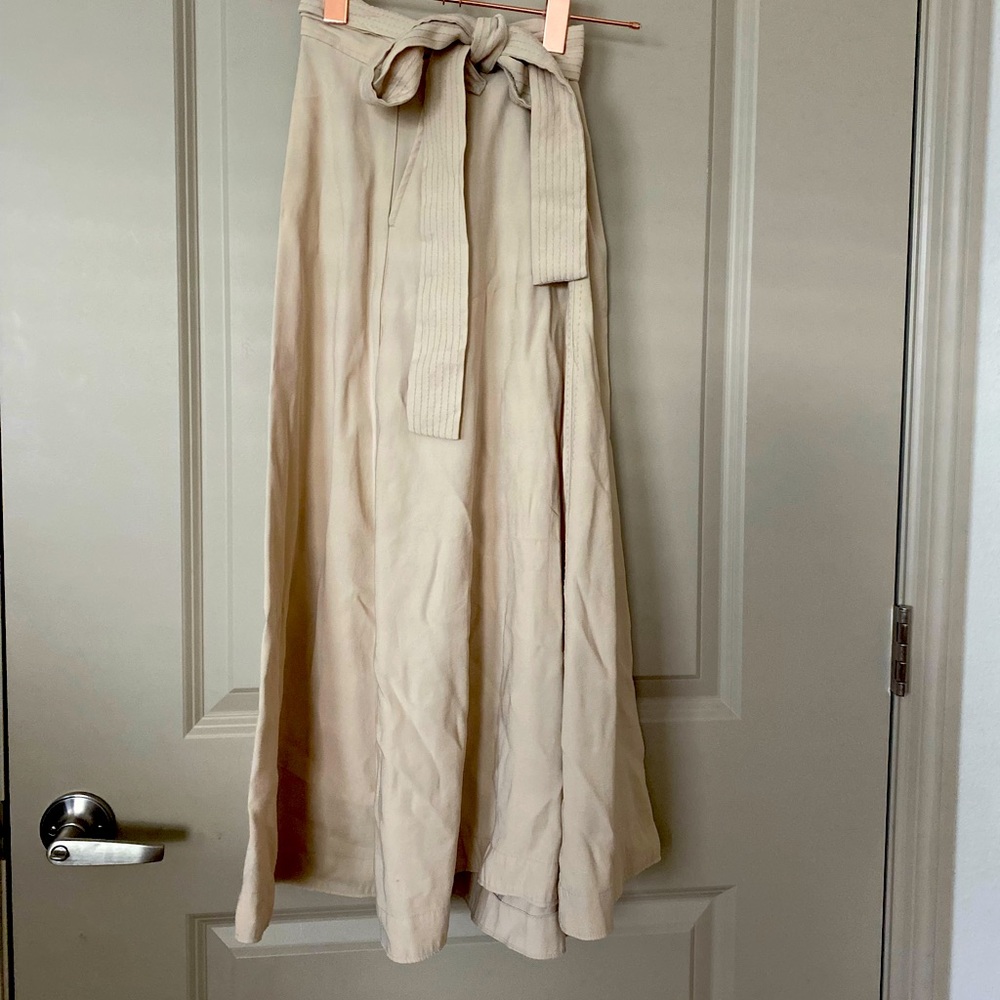Banana Republic Size 0 Maxi Skirt